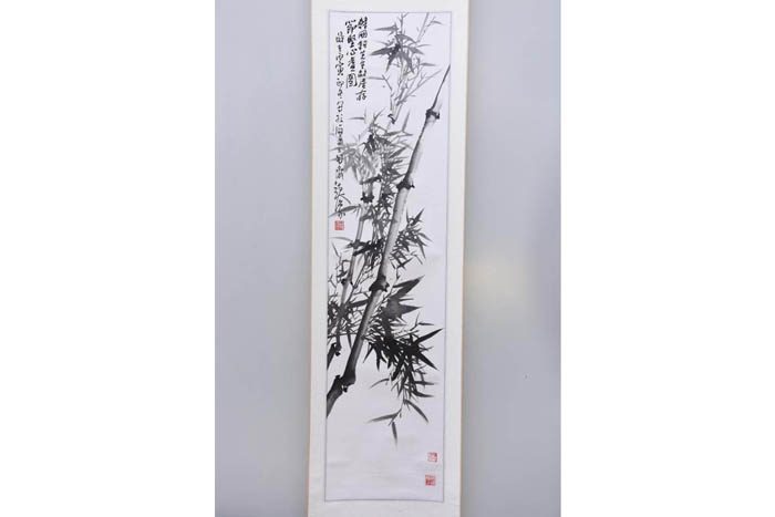 Shanghai Zhaoyu ink bamboo picture axis