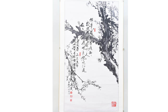 Sichuan Deng Huanzhang red plum picture axis